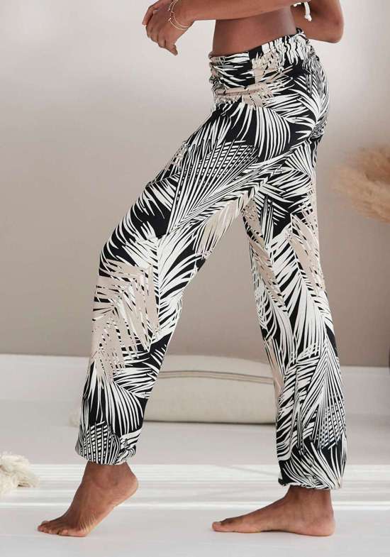 schwarz Blätterdruck