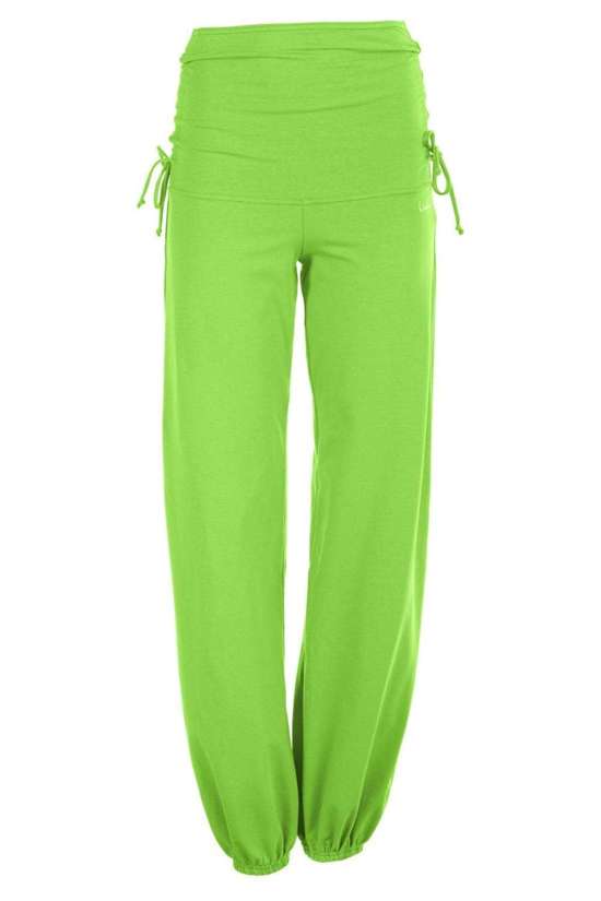 зеленое яблоко