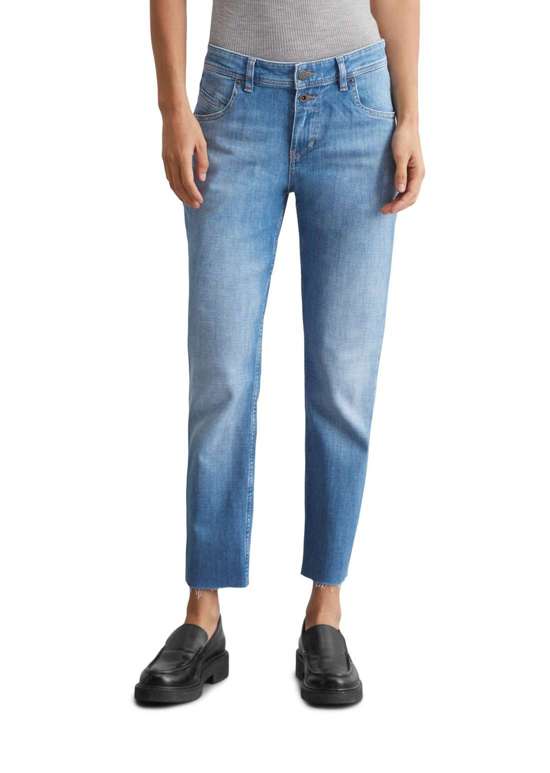 Джинсы-бойфренды mit zwei Knöpfen