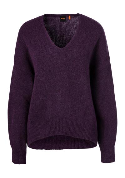 Вязаный свитер с объемными рукавами