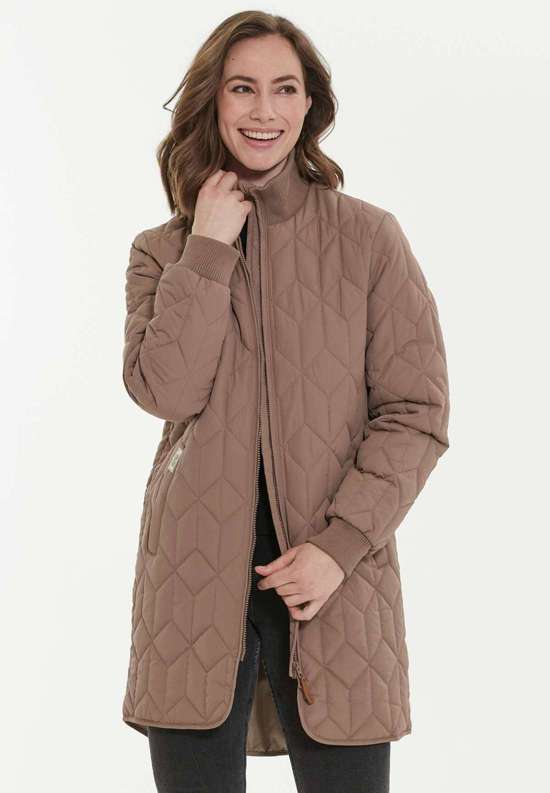 светло-коричневый