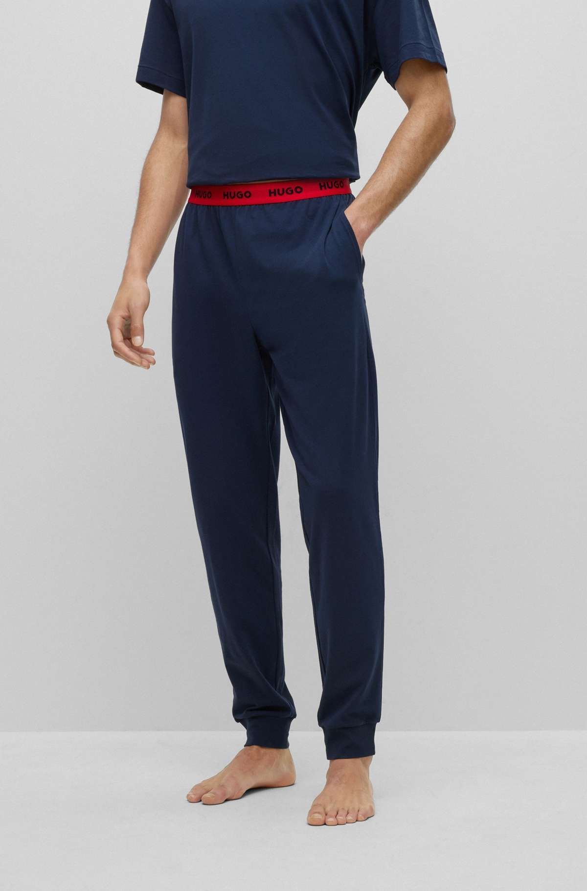 Пижамные брюки с контрастным эластичным поясом с логотипом.