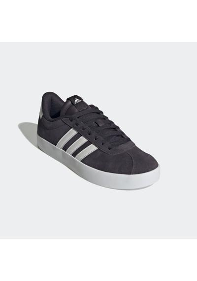 Aurora Black / Cloud White / Aurora Black