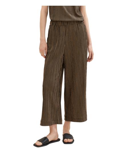 black beige stripe