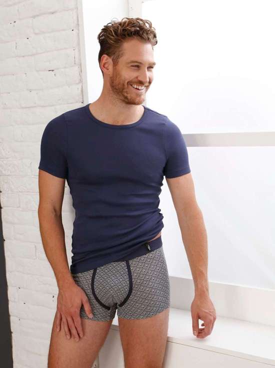 темно-синий