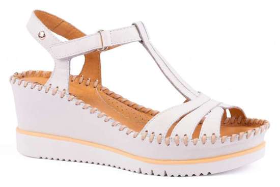 натуральный