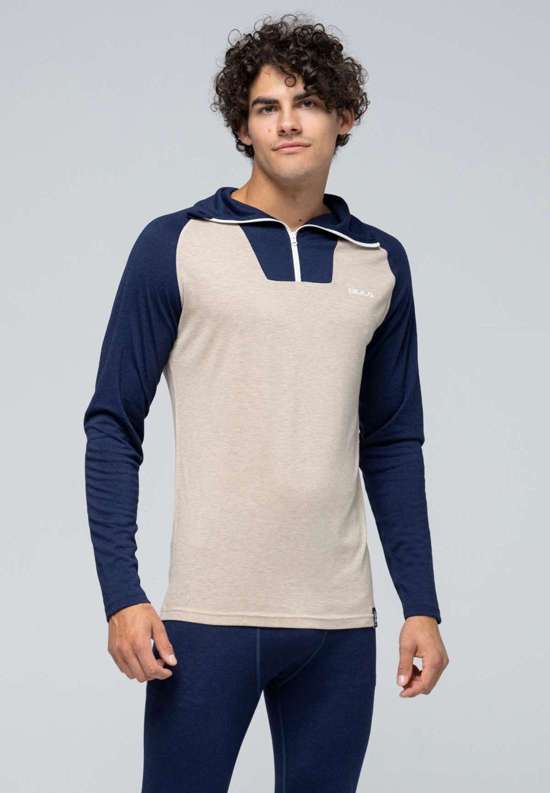 Флисовая рубашка с регулируемым воротником стойкой.