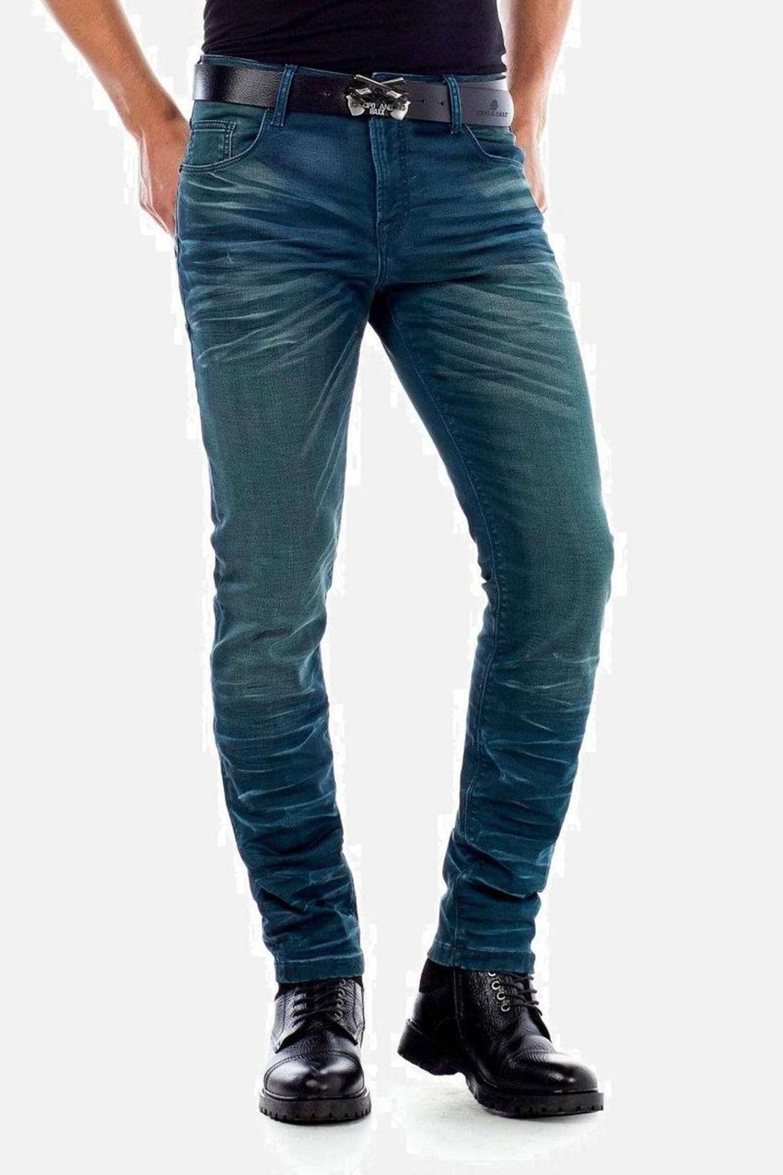 Джинсы узкого кроя с пятью карманами. Jeans