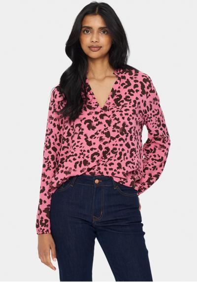 chateau rose animal