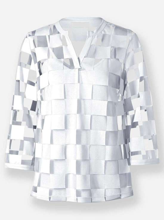 белый в клетку