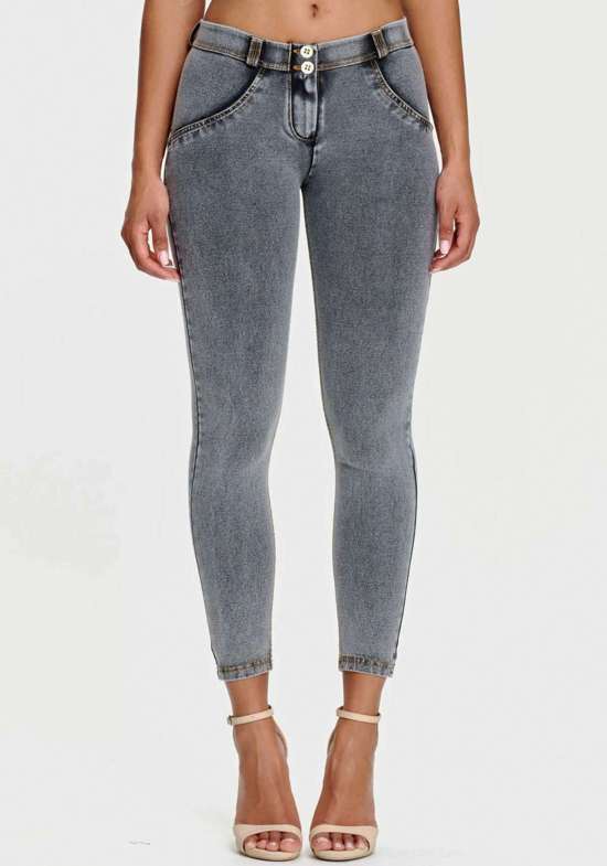 Light Grey Yellow Seams