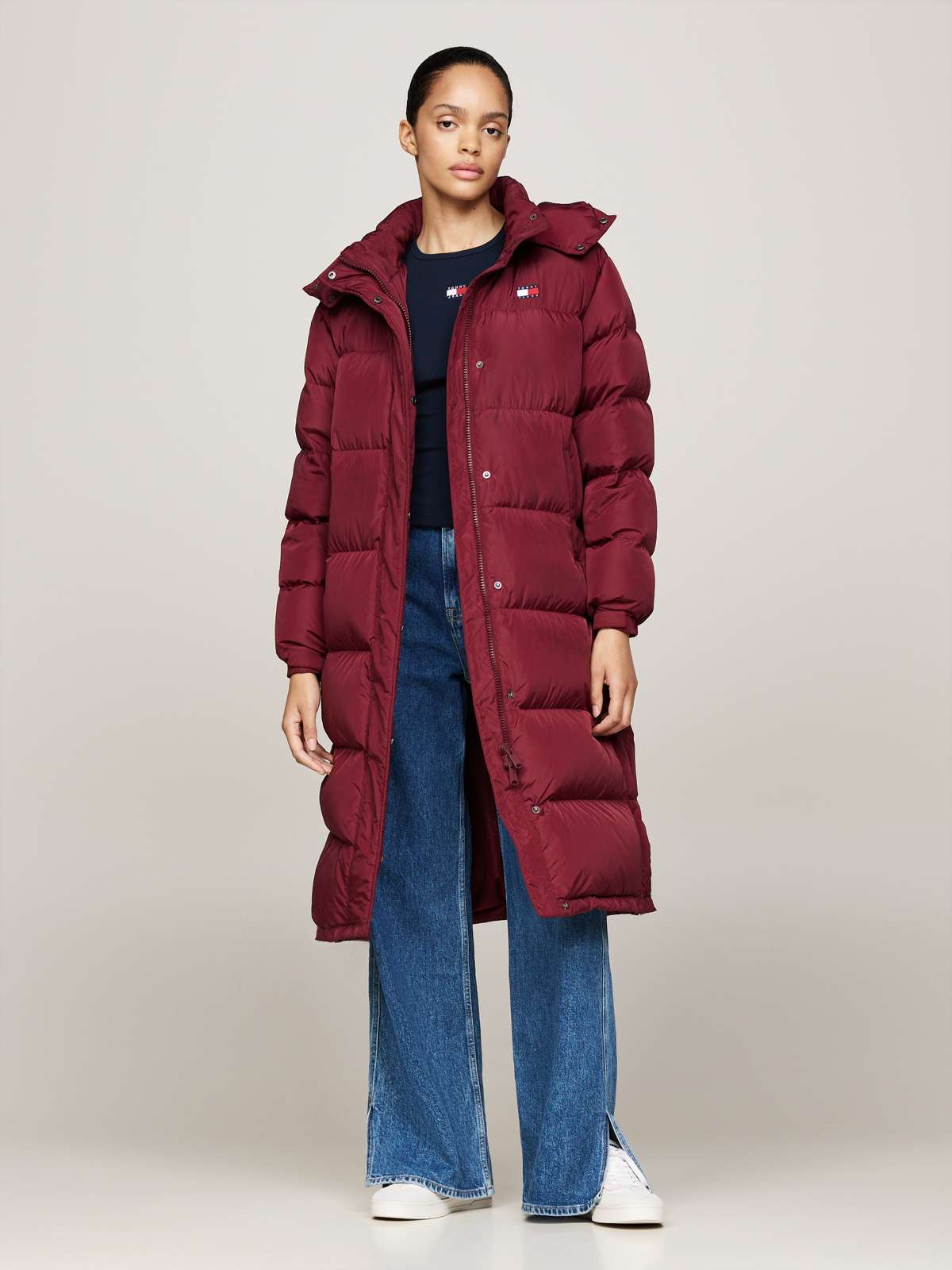 Стеганое пальто с вышивкой логотипа TJW ALASKA LONG PUFFER EXT