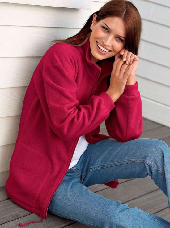 темно-красный