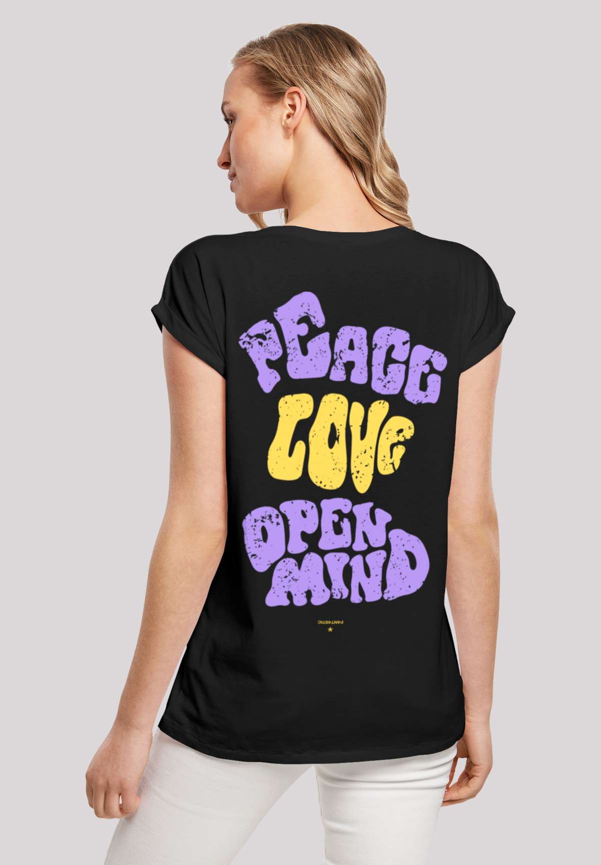 футболка »Peace Love and Open Mind«