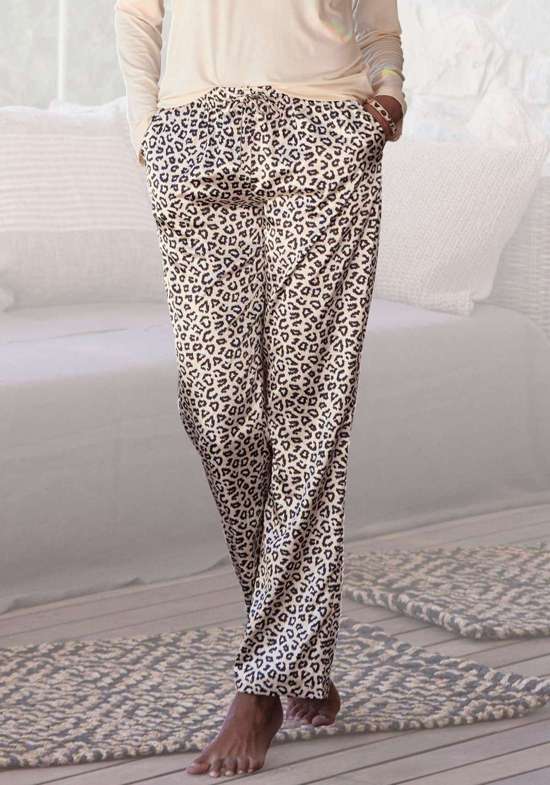 с принтом животных