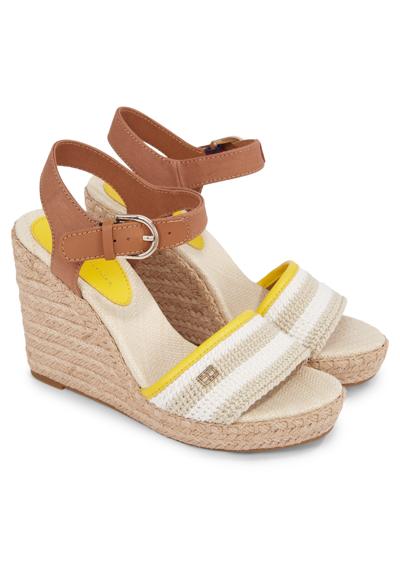 Босоножки на высоком каблуке с регулируемой пряжкой FEMININE CROCHET HIGH WEDGE