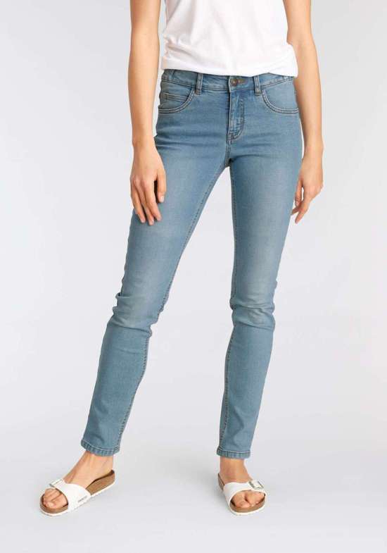 синий выбеленный