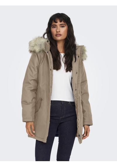 Trench Coat Detail:NATURE FUR
