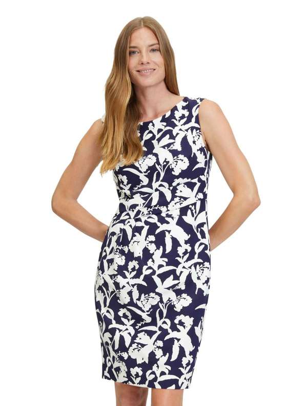 Коктейльное платье Cocktailkleid figurbetont