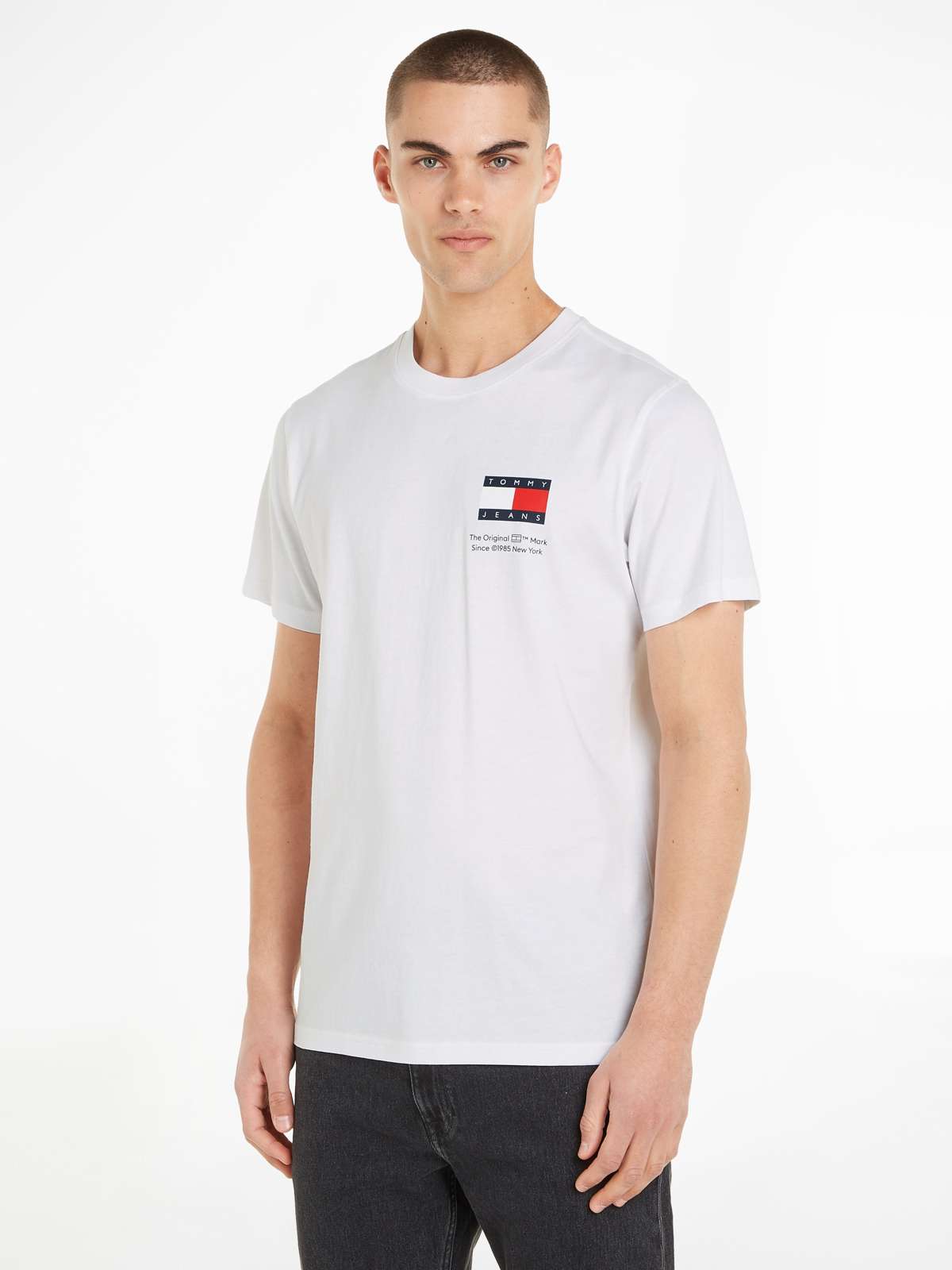 футболка с круглым вырезом»TJM SLIM ESSENTIAL FLAG TEE EXT«