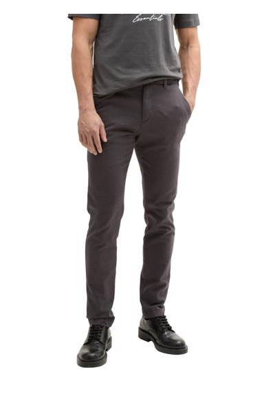 grey black zig zag structure