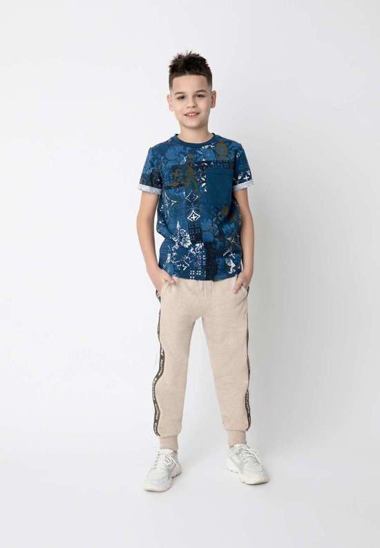 Спортивные брюки с принтованными полосками по бокам