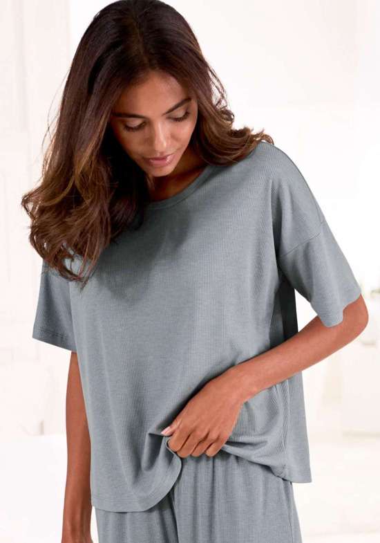 Светлый серо-коричне