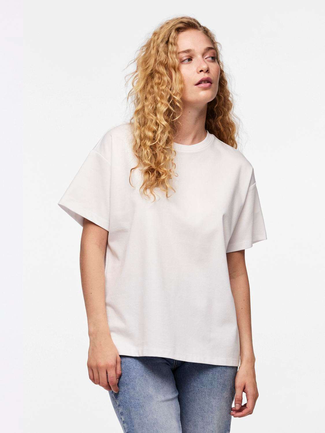 Рубашка с коротким рукавом PCSKYLAR SS OVERSIZED TEE NOOS