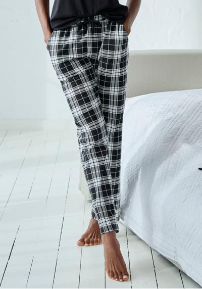 Пижамные брюки с черно-белым принтом