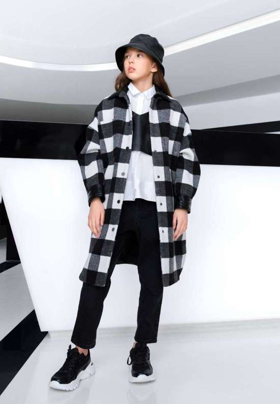 Короткое пальто с клетчатым узором