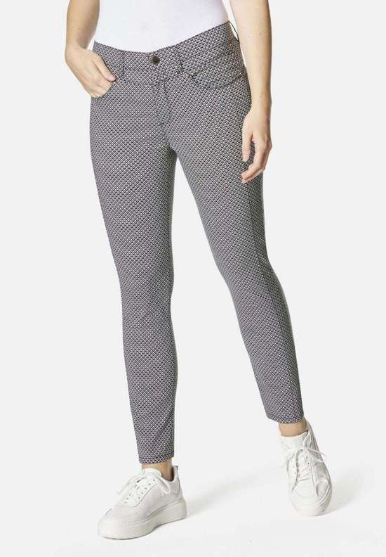 graphic black & white