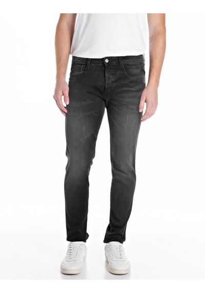 black delavè B848