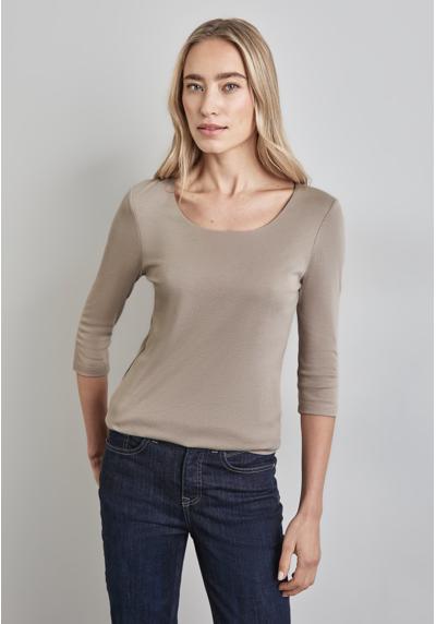 breezy beige