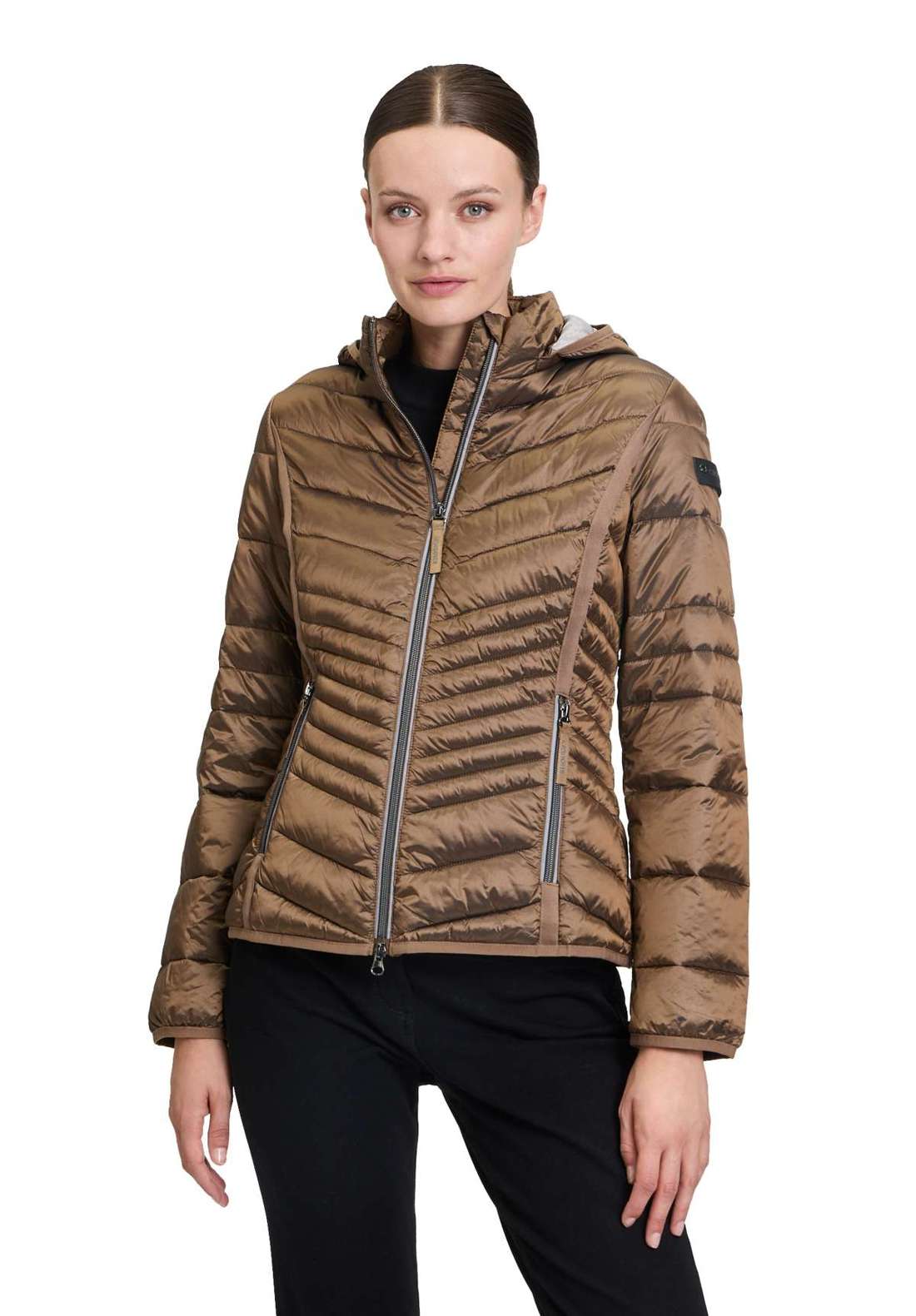 Уличная куртка с капюшоном Outdoorjacke mit abnehmbarer Kapuze