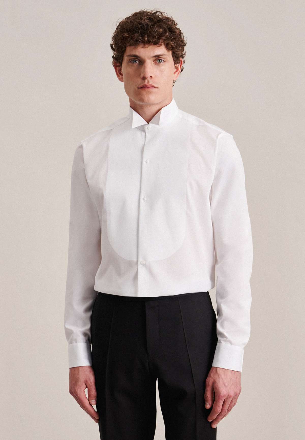 Рубашка под смокинг, стандартная, с удлиненными рукавами, воротник с клапаном, однотонная