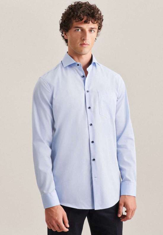 светло-синий