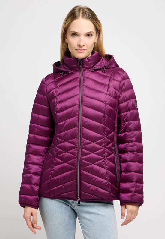 темно-сливовый