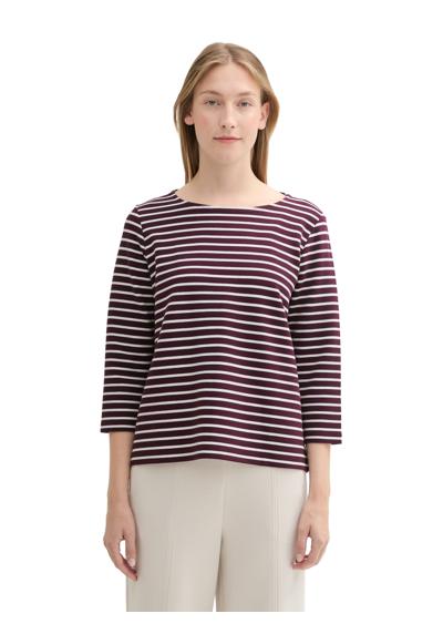berry white stripe