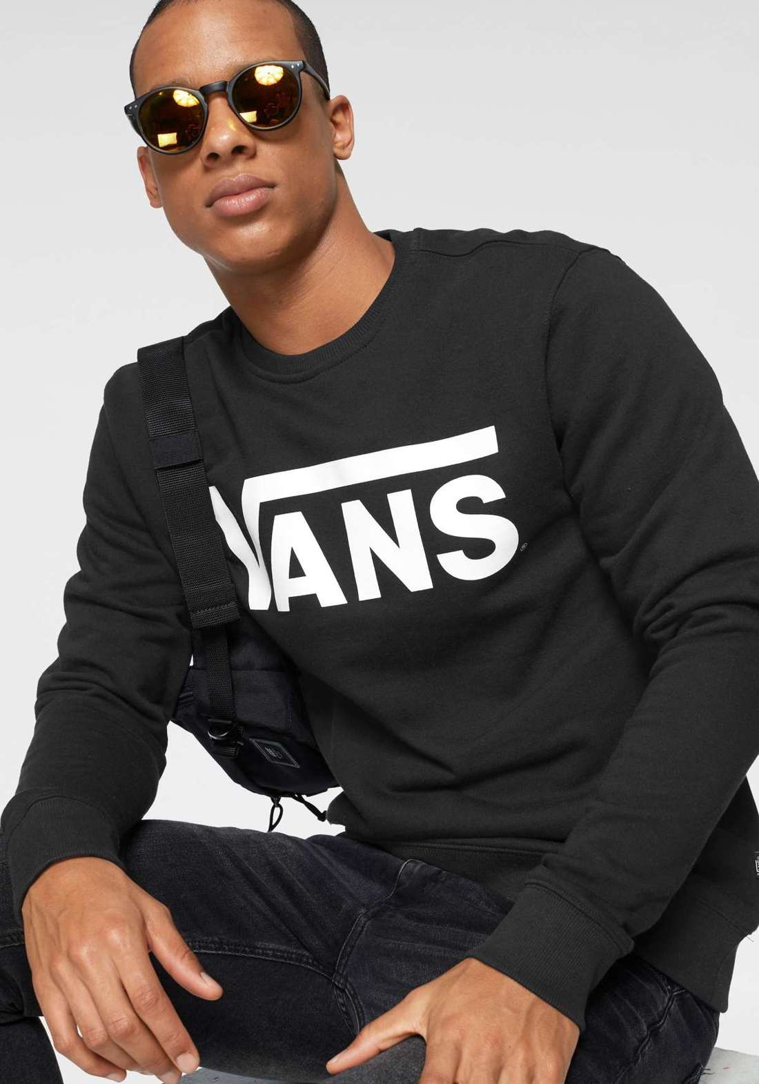 толстовка VANS CLASSIC CREW II