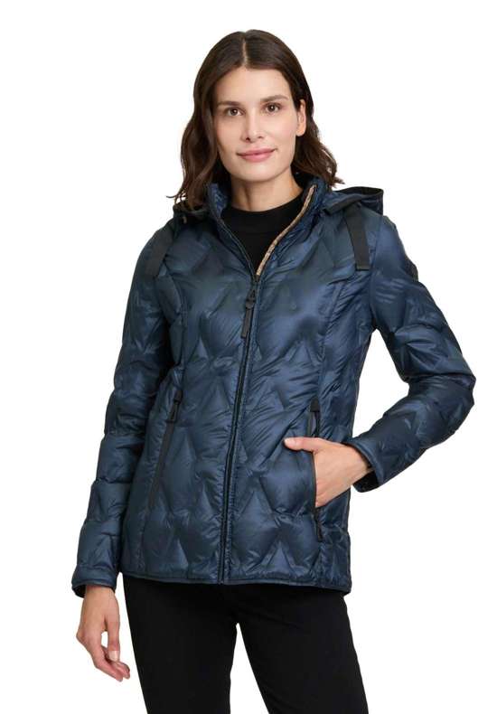 темно-синий