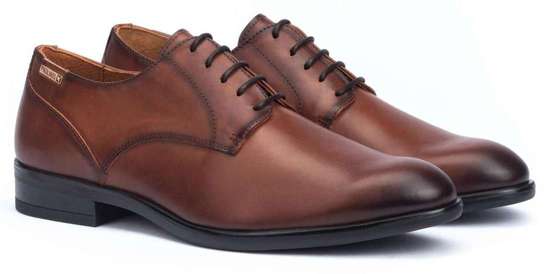 коричневый потертый