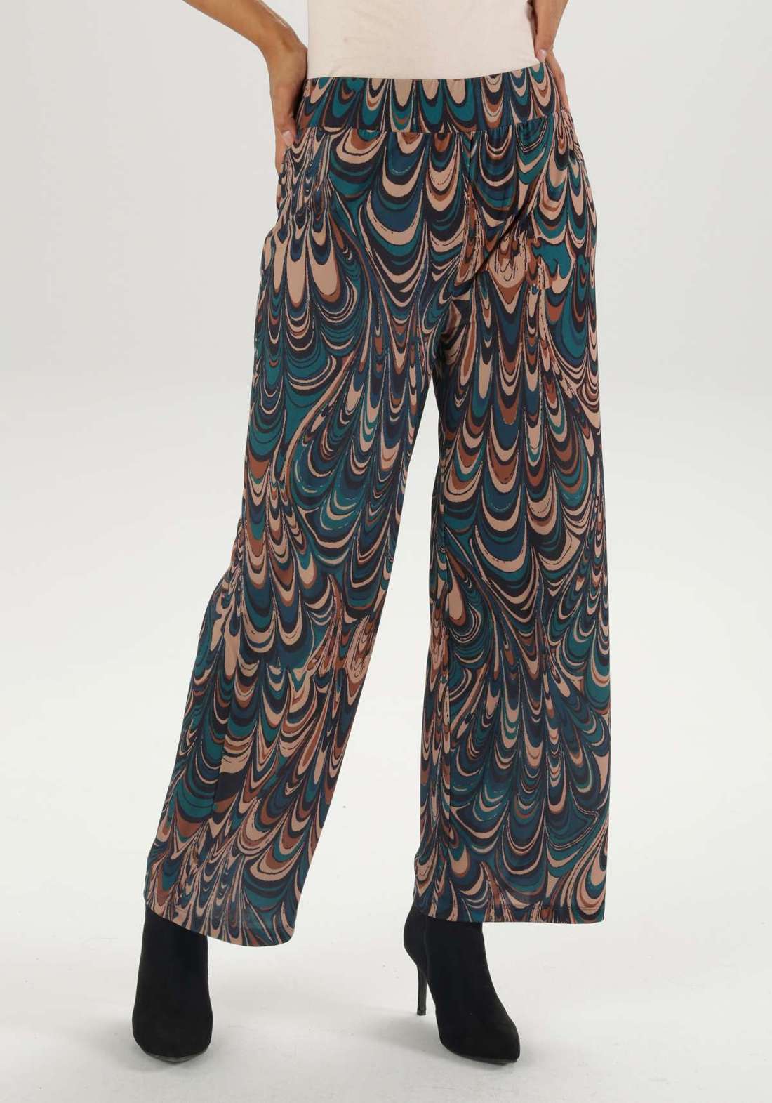 Широкие брюки без застежки