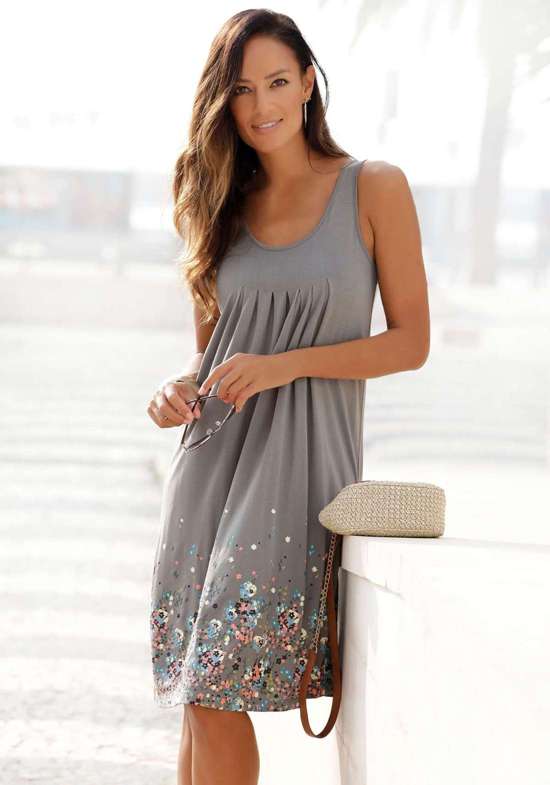 темно-серый