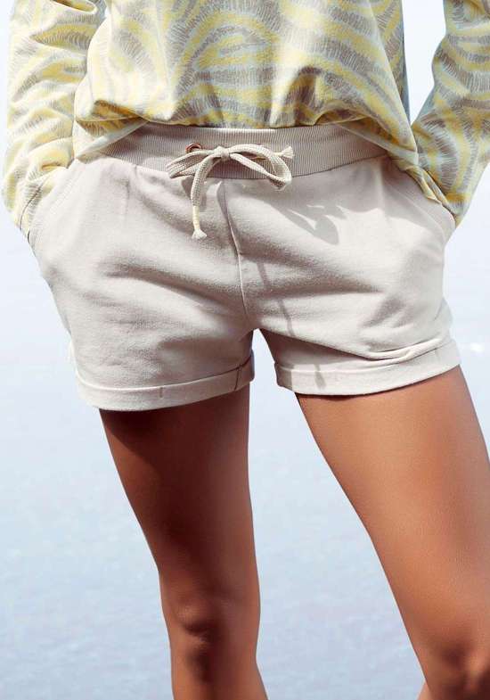 светло-серый