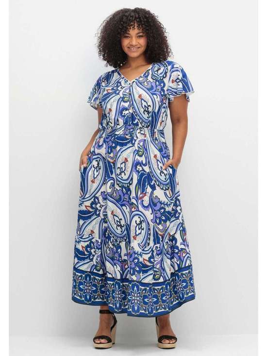 Платье с принтом пейсли и присборенным поясом Große Größen