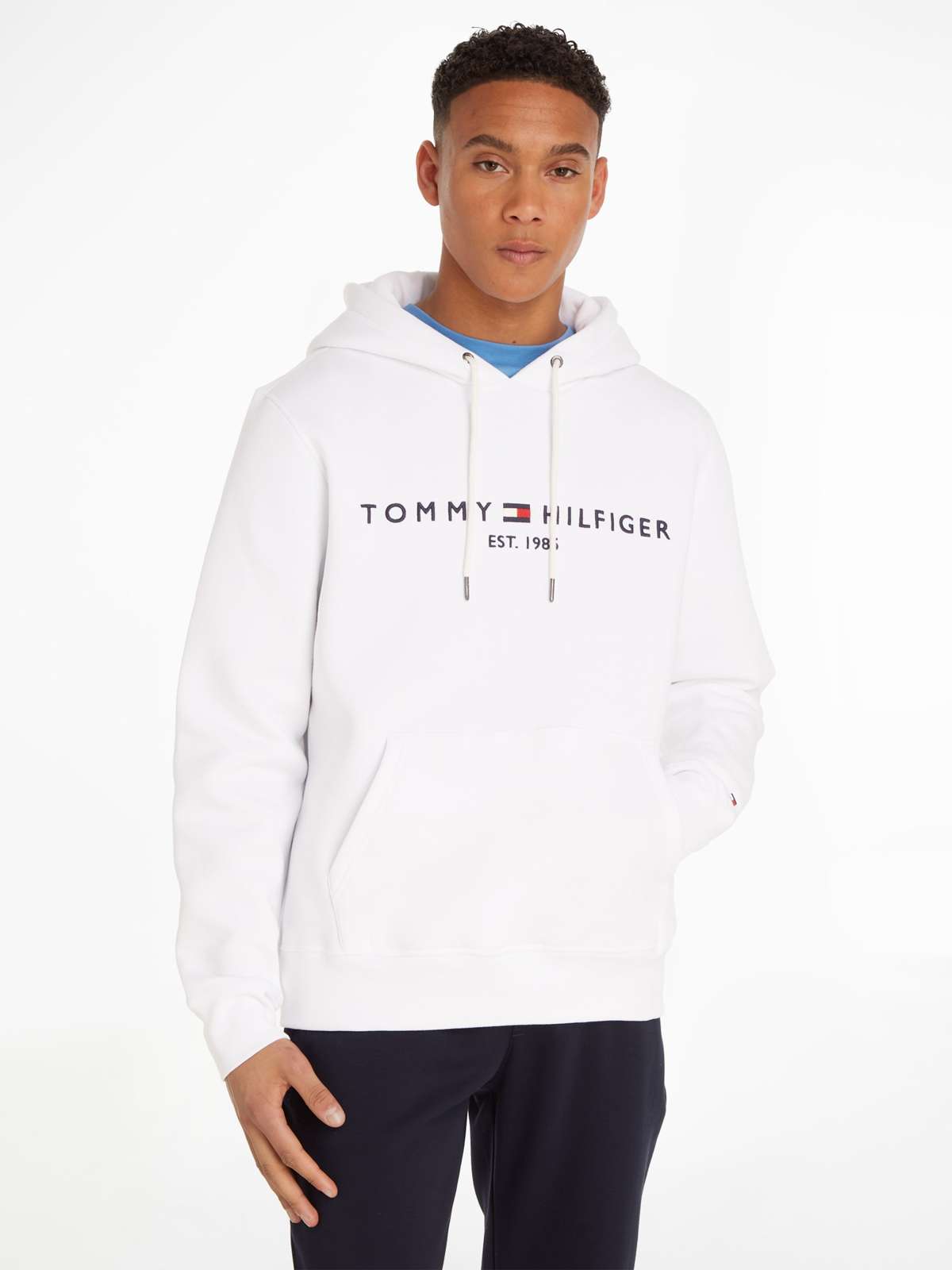 Толстовка с капюшоном и карманом-кенгуру.»TOMMY LOGO HOODY«