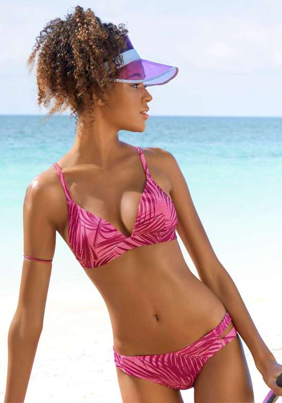 бордовый-с рисунком