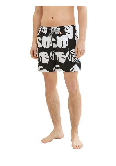 black white big leaves print
