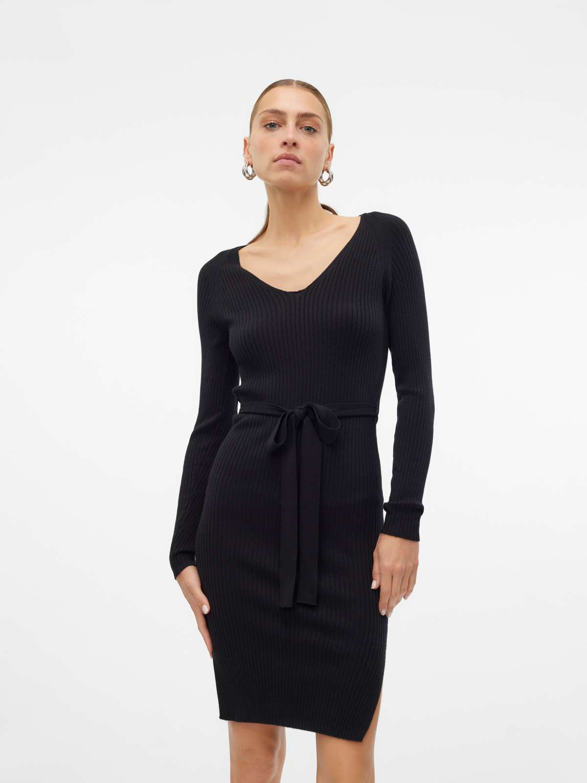 Трикотажное платье VMSABA RIB LS V-NECK BELT DRESS GA NOOS