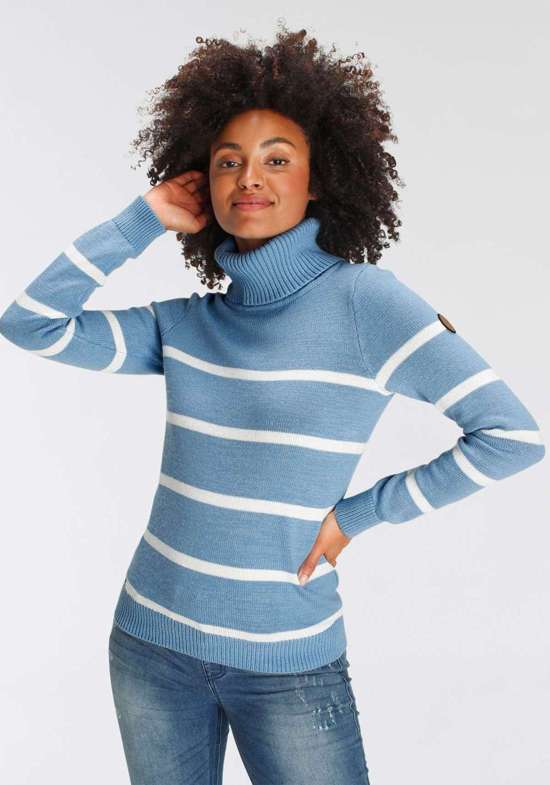 светло-синий-цвет белой шерсти